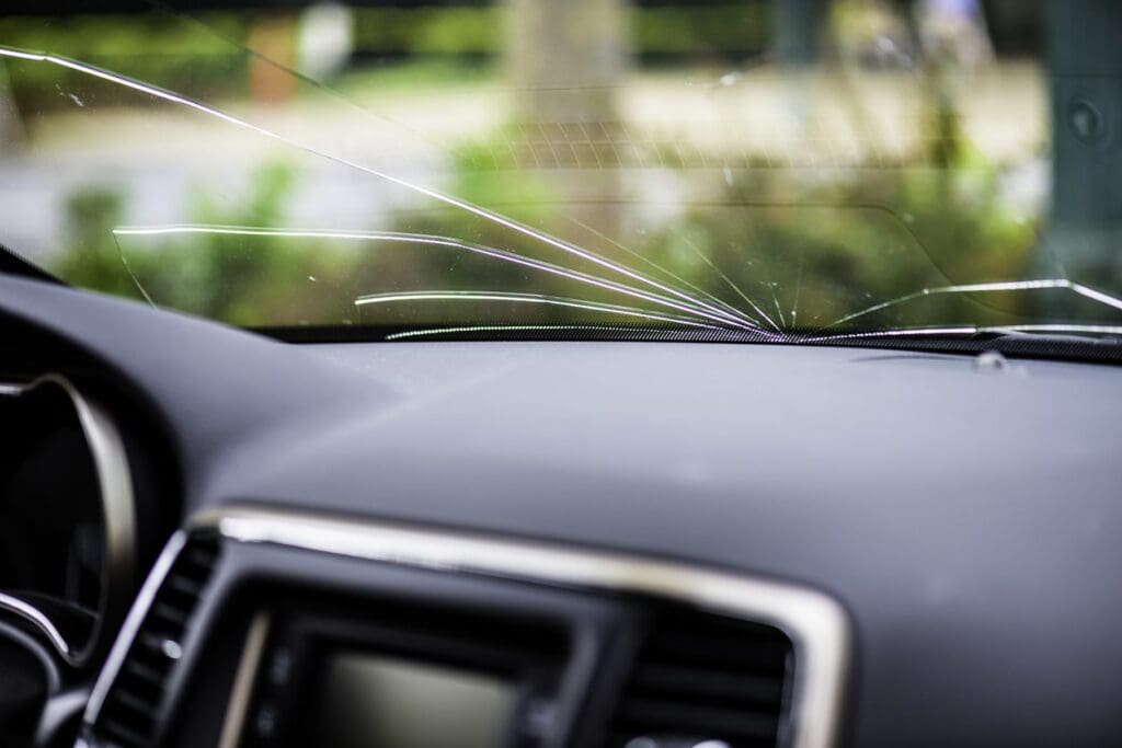 Windscreen crack